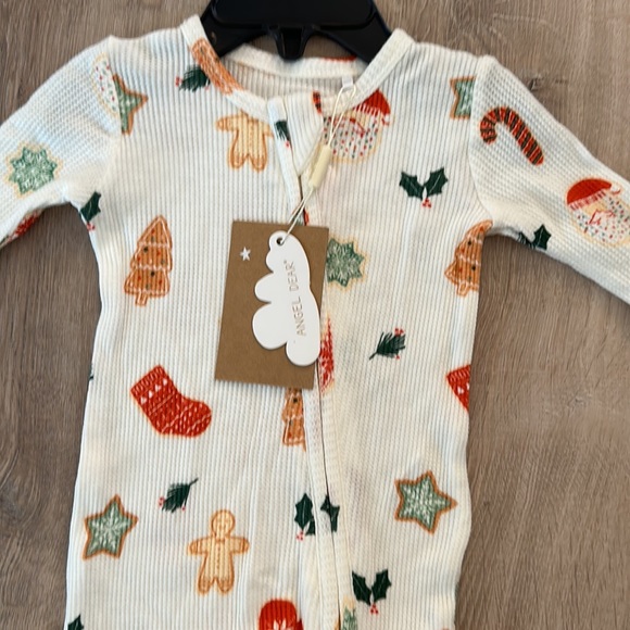 NWT Angel Dear Organic Baby Onesie 0-3 Months - Picture 2 of 6